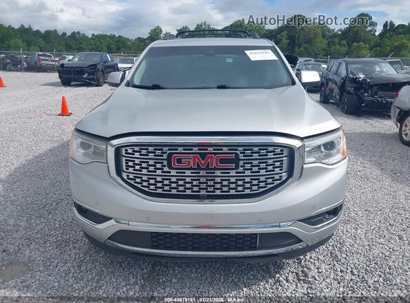 1GKKNPLS0JZ201480 2018 GMC ACADIA Silver Vista del salpicadero