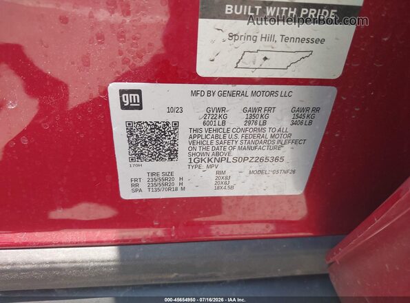 1GKKNPLS0PZ265365 2023 GMC ACADIA Red Vista del compartimento del motor