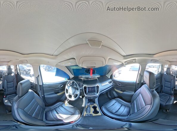 1GKKNPLSXHZ320857 2017 GMC ACADIA Silver 360 interior view