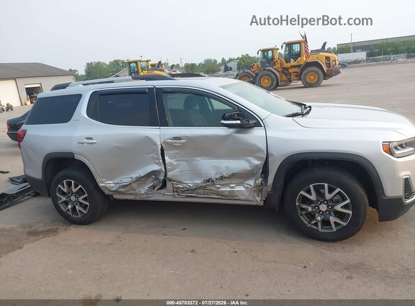1GKKNRLS7LZ133631 2020 GMC ACADIA Silver Widok wnętrza 360 stopni