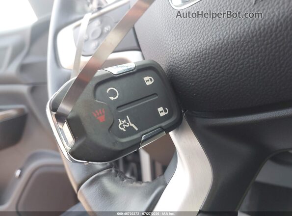 1GKKNRLS7LZ133631 2020 GMC ACADIA Silver Widok deski rozdzielczej