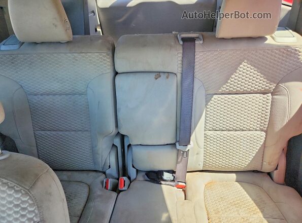 1GKKNSLS3HZ301005 2017 GMC ACADIA Silver Vista de los asientos traseros