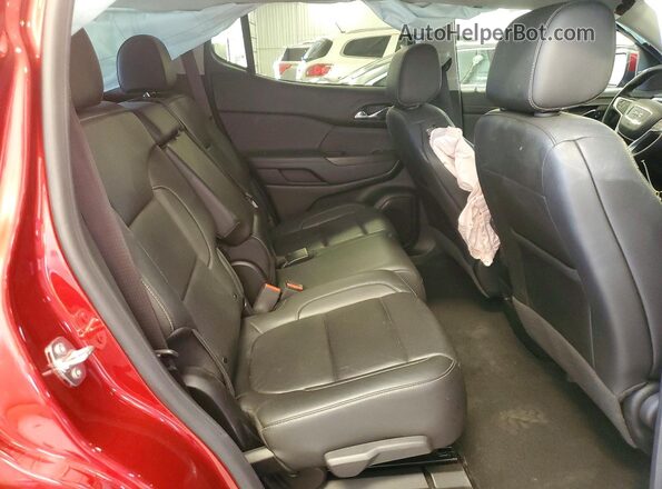 1GKKNUL4XPZ213919 2023 GMC ACADIA Red Widok wnętrza z tyłu