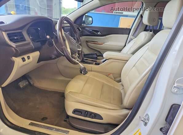 1GKKNXLS3HZ137851 2017 GMC ACADIA White Front interior view