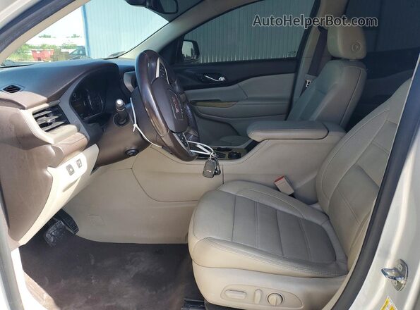 1GKKNXLS3HZ210426 2017 GMC ACADIA Silver Front interior view