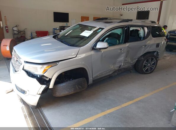 1GKKNXLS8HZ197351 2017 GMC ACADIA Silver Առջևի ձախ երեք քառորդ տեսարան