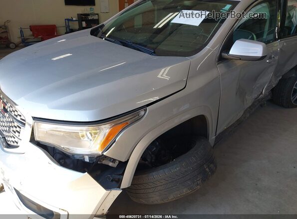 1GKKNXLS8HZ197351 2017 GMC ACADIA Silver Դիմացի տեսք