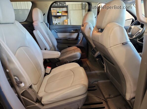 1GKKVRKDXGJ212122 2016 GMC ACADIA Black Rear interior view