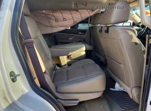 1GKS1BKC2HR366305 2017 GMC YUKON White Սալոնի հետևի տեսք