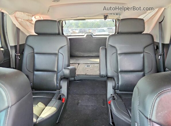 1GKS1BKC3LR288447 2020 GMC YUKON White Rear seats view