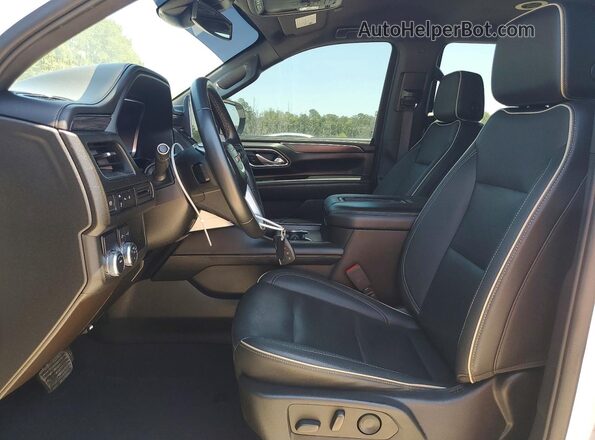 1GKS1BKD3PR241238 2023 GMC YUKON White Front interior view