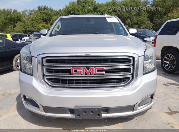 1GKS1FKC2HR168301 2017 GMC YUKON Gray Widok zestawu wskaźników