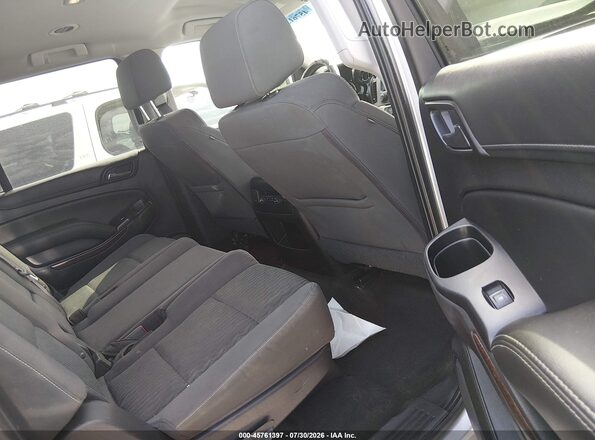 1GKS1FKC2HR168301 2017 GMC YUKON Gray Widok naklejki z numerem VIN