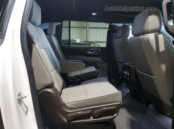 1GKS1GKD9PR177588 2023 GMC YUKON White Widok tylnych siedzeń