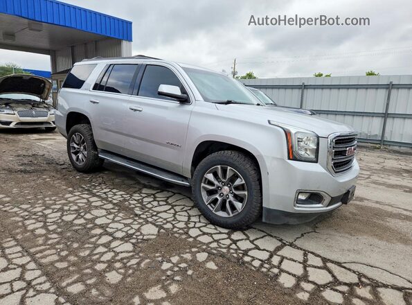 1GKS2AKC8LR210611 2020 GMC YUKON Silver Delantero derecho