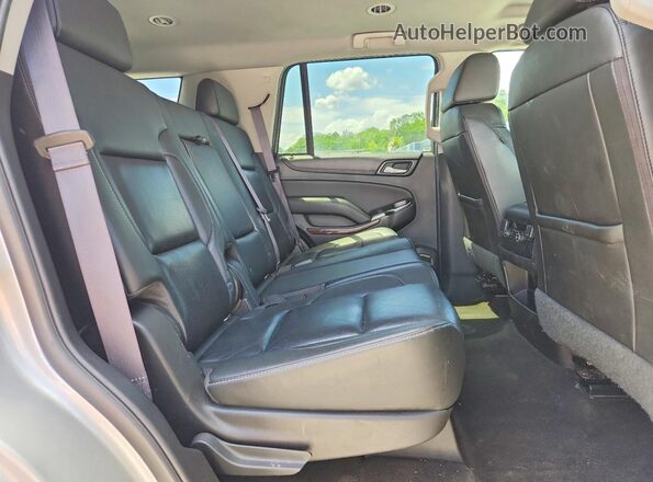 1GKS2BKC2HR395459 2017 GMC YUKON Silver Rear interior view