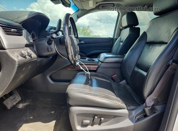 1GKS2BKC2HR395459 2017 GMC YUKON Silver Front interior view