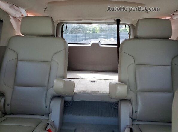 1GKS2BKCXJR312561 2018 GMC YUKON White Հետևի նստատեղերի տեսք