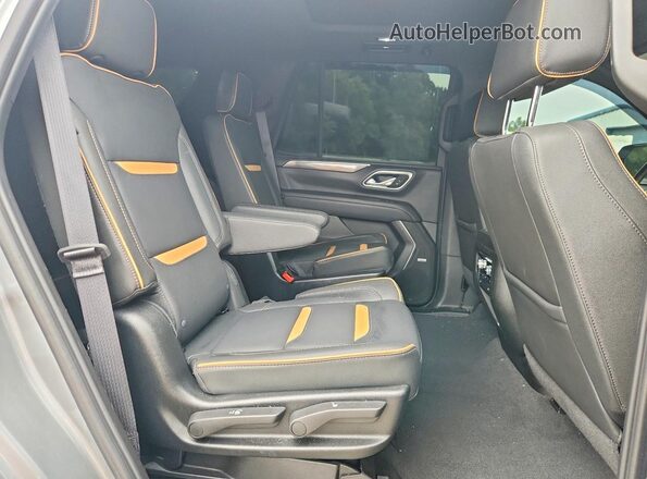 1GKS2CKD2RR158227 2024 GMC YUKON Gray Vista interior trasera