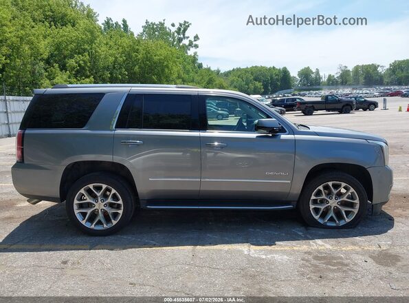1GKS2CKJ6JR236082 2018 GMC YUKON Silver Rear interior view
