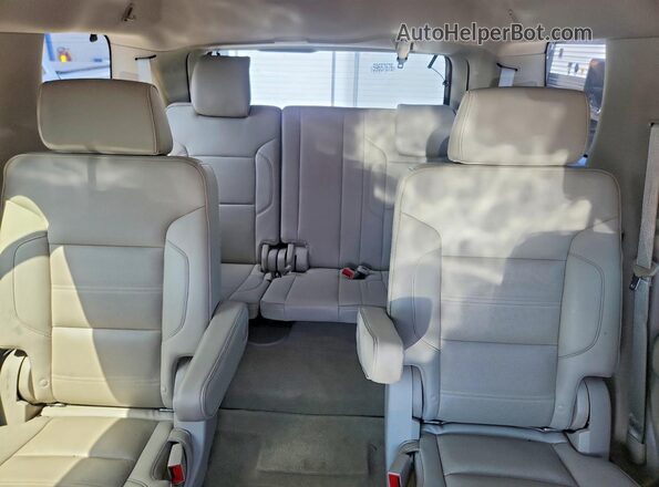 1GKS2CKJ7GR339763 2016 GMC YUKON Red Հետևի նստատեղերի տեսք