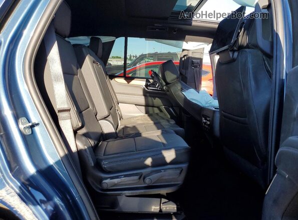1GKS2DK82TR223822 2026 GMC YUKON Blue Вид задньої частини салону