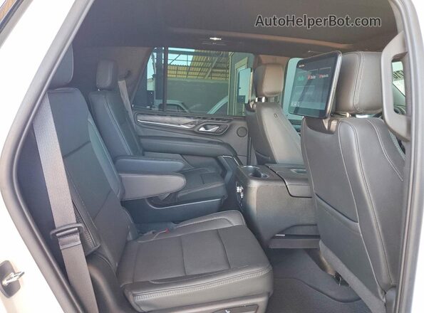 1GKS2DKL8PR313003 2023 GMC YUKON White Rear interior view