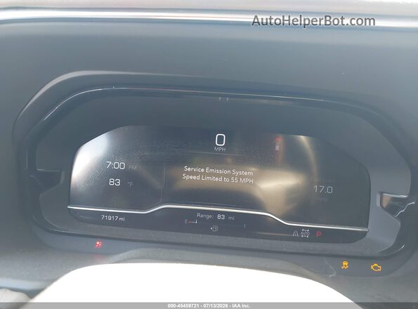 1GKS2DKT2PR172428 2023 GMC YUKON White Widok tylnych siedzeń