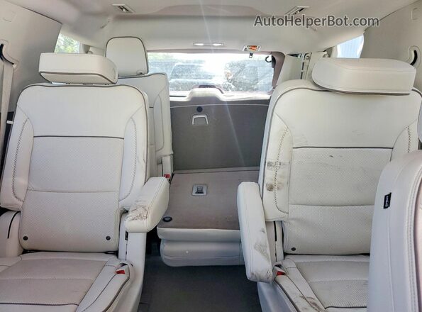 1GKS2DKT7PR365447 2023 GMC YUKON White Rear seats view