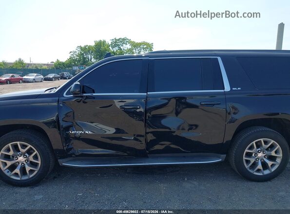 1GKS2FKC0JR213996 2018 GMC YUKON Black წინა ხედი