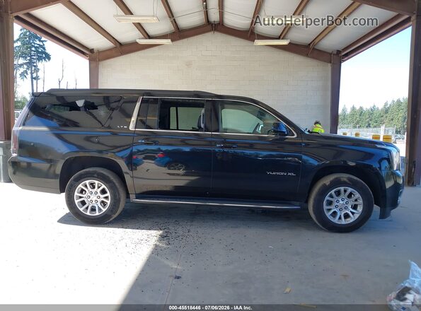 1GKS2GKC4HR137280 2017 GMC YUKON Black უკანა სალონის ხედი