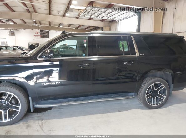 1GKS2GKC6LR142666 2020 GMC YUKON Black 360 interior view