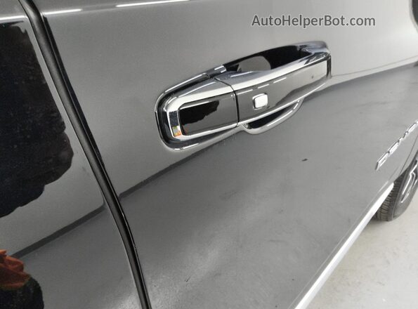 1GKS2JRL3SR164609 2025 GMC YUKON Черный 