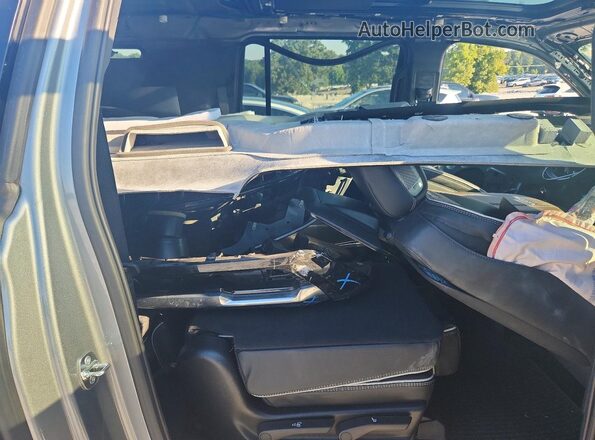1GKS2KRL2SR350115 2025 GMC YUKON Silver Rear interior view