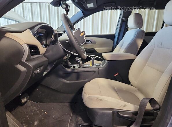 1GNERFKW1PJ242579 2023 CHEVROLET TRAVERSE Серебряный 