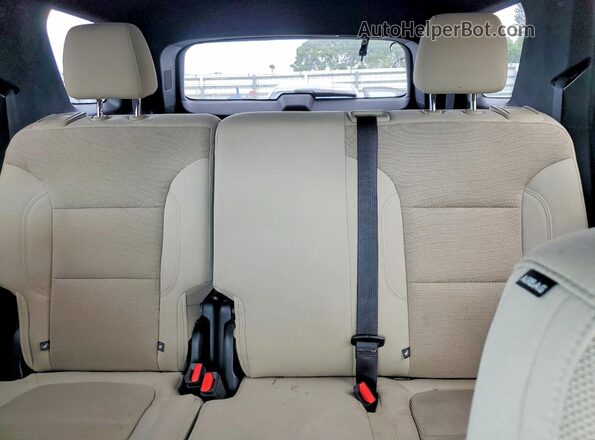 1GNERFKW8PJ213614 2023 CHEVROLET TRAVERSE Белый Вид задних сидений