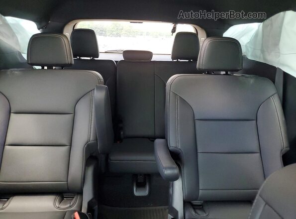 1GNERGKS3TJ272860 2026 CHEVROLET TRAVERSE Серый Вид задних сидений