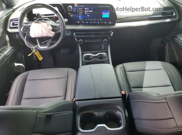 1GNERGKS3TJ272860 2026 CHEVROLET TRAVERSE Серый Вид панели приборов