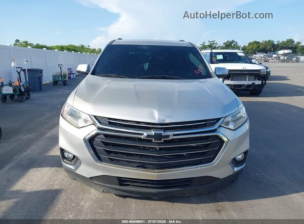1GNERGKW2KJ158656 2019 CHEVROLET TRAVERSE Silver Instrument cluster view