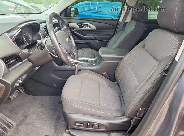 1GNERGKW2KJ266923 2019 CHEVROLET TRAVERSE Silver Вид салону спереду