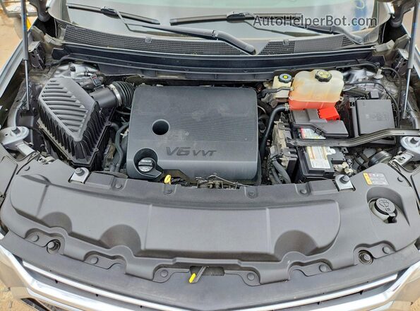 1GNERGKW2KJ266923 2019 CHEVROLET TRAVERSE Silver Вид задньої частини салону