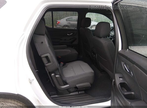 1GNERGKW2PJ221021 2023 CHEVROLET TRAVERSE Белый Вид наклейки с VIN-кодом