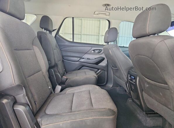 1GNERGKW3LJ211592 2020 CHEVROLET TRAVERSE Silver Rear interior view
