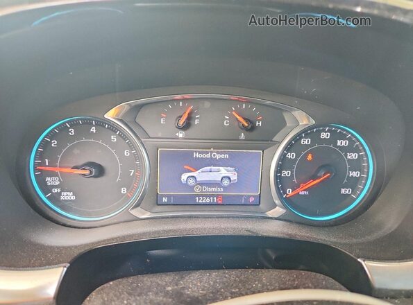 1GNERGKW3LJ211592 2020 CHEVROLET TRAVERSE Silver Instrument cluster view