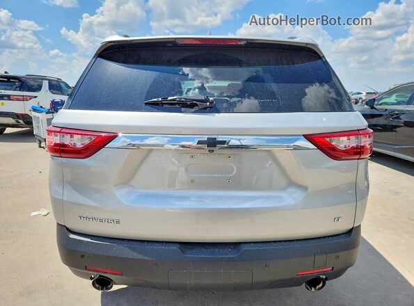1GNERGKW6KJ145375 2019 CHEVROLET TRAVERSE Silver უკანა ხედი