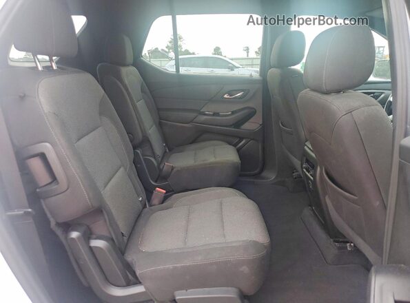 1GNERGKW6PJ163902 2023 CHEVROLET TRAVERSE White Widok wnętrza z tyłu