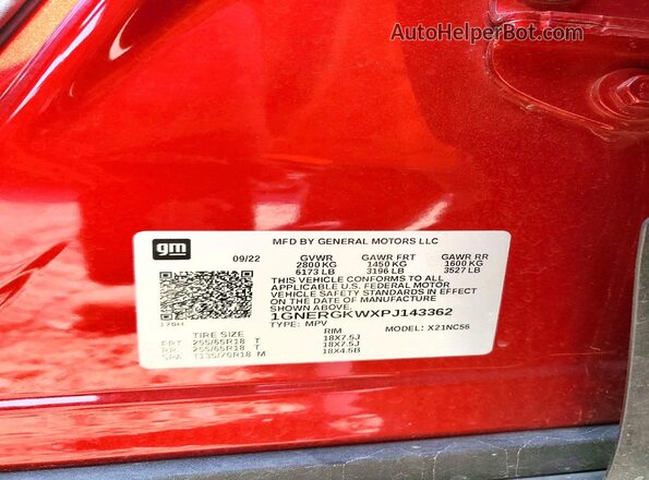 1GNERGKWXPJ143362 2023 CHEVROLET TRAVERSE Red Vista de la etiqueta del VIN
