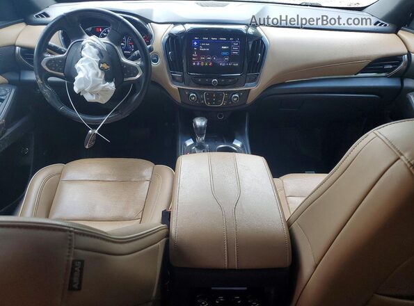 1GNERKKW6NJ145142 2022 CHEVROLET TRAVERSE Burgundy Widok deski rozdzielczej