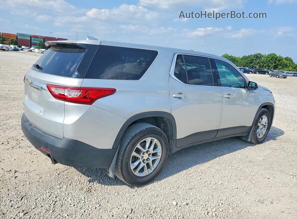 1GNEVFKWXJJ103263 2018 CHEVROLET TRAVERSE Silver Tył prawy