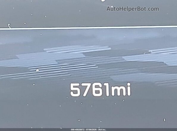 1GNEVGKS4TJ301388 2026 CHEVROLET TRAVERSE Silver Панорамний вид салону 360°
